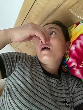 Snapshot of Loly_hana chatting on July 30, 2026, 4:22 am Loly hana online show from July 30, 2026, 4:22 am