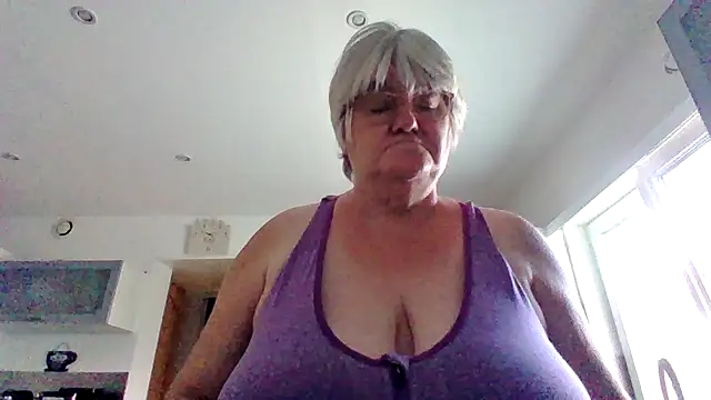 Snapshot of coquinesensuel chatting on June 29, 2026, 1:22 pm coquinesensuel online show from June 29, 2026, 1:22 pm