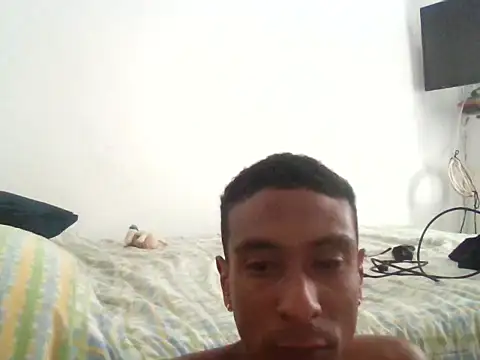 Snapshot of smokepurpxxx chatting on July 2, 2026, 6:14 pm smokepurpxxx online show from July 2, 2026, 6:14 pm