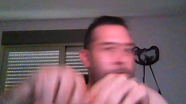 Snapshot of SirFrankonde chatting on July 25, 2026, 3:07 pm SirFrankonde online show from July 25, 2026, 3:07 pm