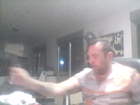Snapshot of SirFrankonde chatting on July 24, 2026, 8:16 pm SirFrankonde online show from July 24, 2026, 8:16 pm