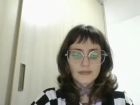 cathyfire online show from June 18, 2026, 8:03 pm