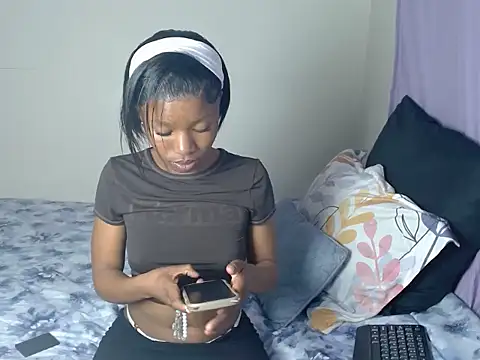 baby beaxx online show from July 7, 2026, 3:59 pm