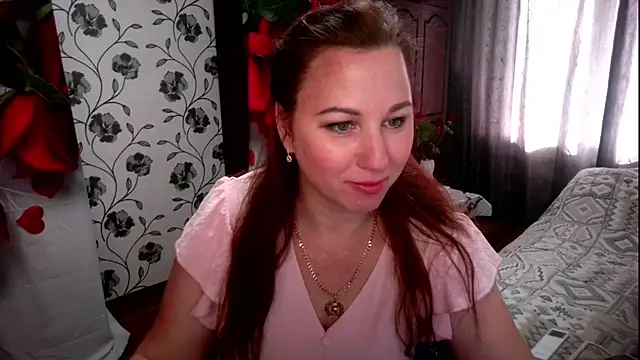 Snapshot of MirandaSummer2 chatting on June 27, 2026, 1:28 pm MirandaSummer2 online show from June 27, 2026, 1:28 pm