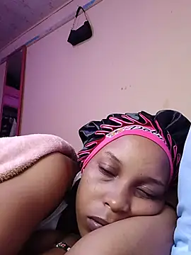 Midnightmuse619 online show from June 27, 2026, 8:26 pm