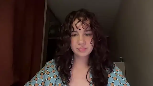 Loressava online show from July 2, 2026, 10:49 pm