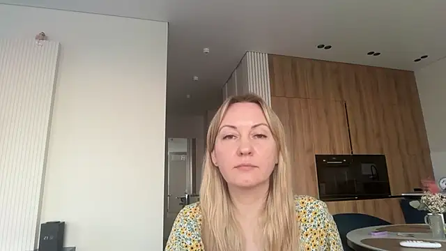 Dorielle online show from June 24, 2026, 2:37 pm