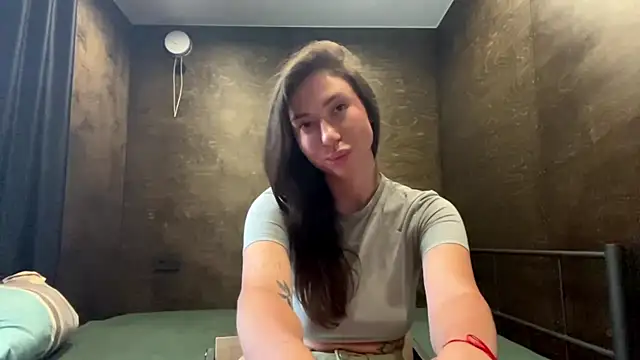 alexandradeford online show from June 26, 2026, 10:21 am