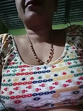 Snapshot of Sonakshi_sinha143 chatting on July 1, 2026, 4:29 pm Sonakshi sinha143 online show from July 1, 2026, 4:29 pm