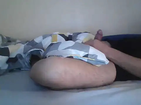 Snapshot of a5ar5rooooov chatting on March 8, 2026, 6:17 am a5ar5rooooov online show from March 8, 2026, 6:17 am