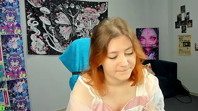 Snapshot of Velvet-Flame chatting on July 9, 2026, 2:56 am Velvet-Flame online show from July 9, 2026, 2:56 am