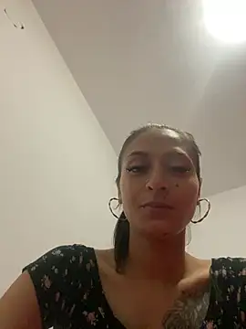 foxyro30 online show from June 26, 2026, 10:48 pm