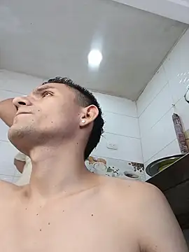 Snapshot of _king_emir chatting on August 7, 2026, 6:25 pm king emir online show from August 7, 2026, 6:25 pm