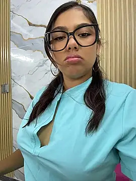babysaritaa online show from July 3, 2026, 3:29 pm