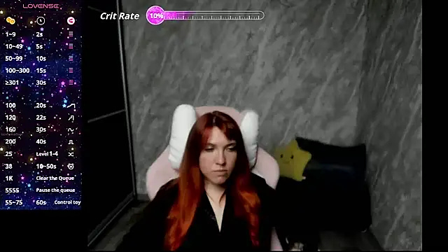 Reginasmilee online show from May 12, 2026, 2:56 pm