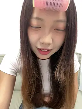 Snapshot of YY-1-1-1 chatting on July 28, 2026, 7:05 am YY-1-1-1 online show from July 28, 2026, 7:05 am