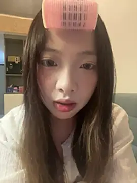 Snapshot of YY-1-1-1 chatting on August 9, 2026, 12:55 pm YY-1-1-1 online show from August 9, 2026, 12:55 pm