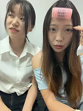 Snapshot of YY-1-1-1 chatting on July 7, 2026, 6:47 am YY-1-1-1 online show from July 7, 2026, 6:47 am