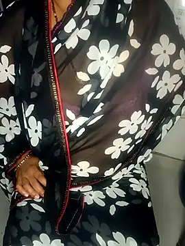 Miss-Jiyaa online show from July 6, 2026, 5:48 pm