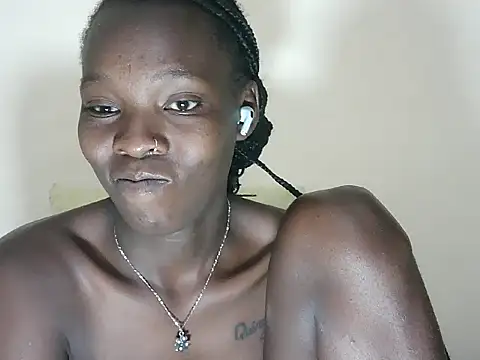 Snapshot of pretty_sandie chatting on July 1, 2026, 12:16 pm pretty sandie online show from July 1, 2026, 12:16 pm