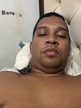 Snapshot of Patrice_Evra3 chatting on July 7, 2026, 4:26 am Patrice Evra3 online show from July 7, 2026, 4:26 am