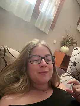Evabrun1 online show from August 4, 2026, 1:48 pm