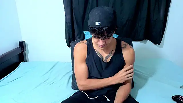 Noah  Dick online show from July 10, 2026, 5:51 am