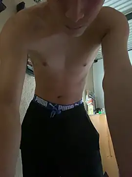 Snapshot of javixz7 chatting on June 23, 2026, 10:41 pm javixz7 online show from June 23, 2026, 10:41 pm