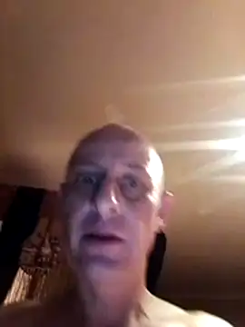 MythicalHonesty40 online show from August 5, 2026, 9:42 pm