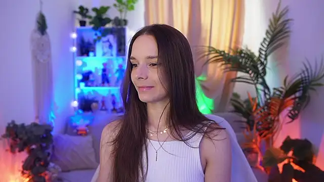 Anna Leah  online show from July 30, 2026, 2:05 pm