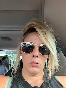 Snapshot of EricaBrook chatting on July 14, 2026, 11:11 pm EricaBrook online show from July 14, 2026, 11:11 pm