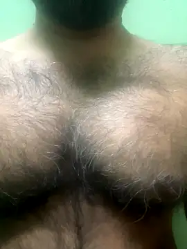 Snapshot of SatBull007 chatting on September 23, 2025, 6:04 pm SatBull007 online show from September 23, 2025, 6:04 pm
