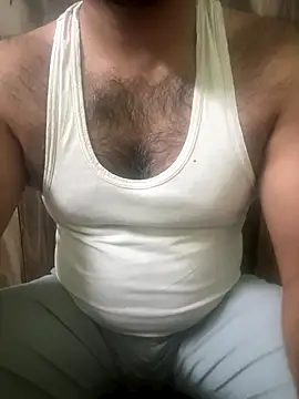 Snapshot of SatBull007 chatting on October 3, 2025, 9:44 am SatBull007 online show from October 3, 2025, 9:44 am