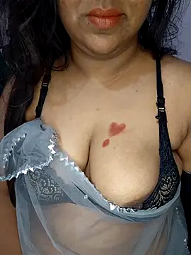 Shakila Cherry 99 online show from July 16, 2026, 6:16 pm