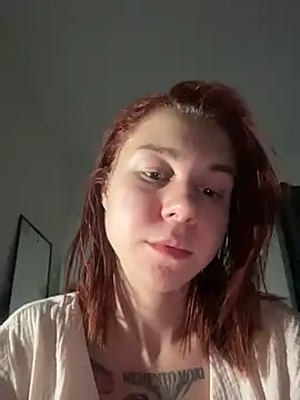RosieDesire online show from June 30, 2026, 3:23 pm
