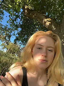 CarlottaRose online show from July 3, 2026, 6:03 pm
