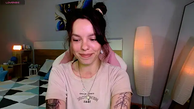 Maya Campbell online show from July 4, 2026, 2:51 am