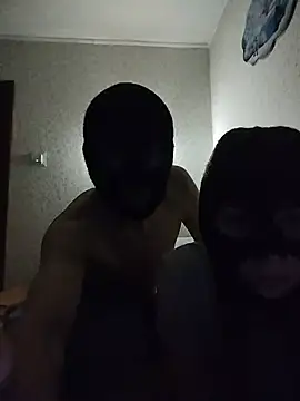 KikiWoods online show from June 29, 2026, 11:37 pm