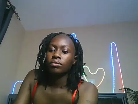 Snapshot of Caramelpink chatting on July 19, 2026, 4:59 pm Caramelpink online show from July 19, 2026, 4:59 pm