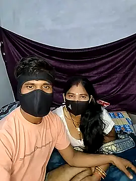 Moonlitdeo online show from July 1, 2026, 5:46 pm