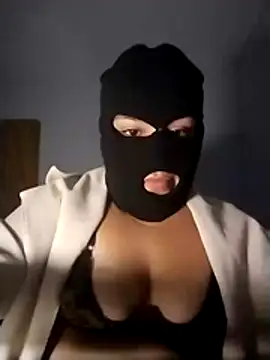 becksbeca online show from July 3, 2026, 2:29 am