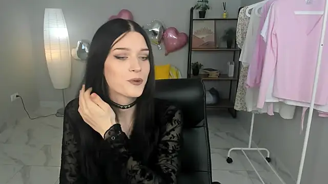 Emily  Wood online show from July 24, 2026, 9:38 am