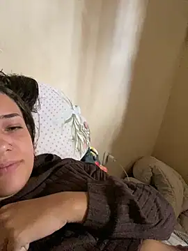 marinalopessss online show from July 8, 2026, 1:34 pm