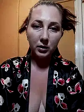 Snapshot of Selina_Bunny chatting on July 9, 2026, 10:53 pm Selina Bunny online show from July 9, 2026, 10:53 pm