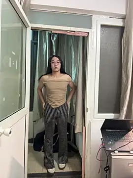TSxiaoqier online show from July 13, 2026, 12:37 pm