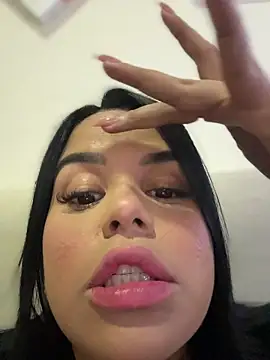 Snapshot of AliceStarshine chatting on March 7, 2026, 2:29 am AliceStarshine online show from March 7, 2026, 2:29 am