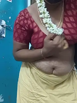 Snapshot of sexy_tamil_ chatting on July 5, 2026, 4:06 am sexy tamil online show from July 5, 2026, 4:06 am