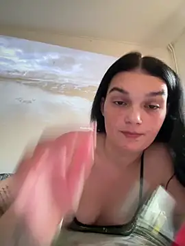 sweetpippa  online show from July 20, 2026, 8:11 pm