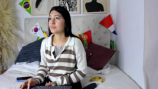 Mia Balker online show from July 11, 2026, 5:13 pm