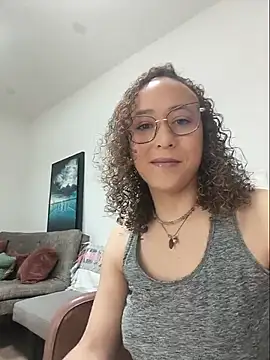 ValeriaMonroe online show from July 12, 2026, 2:18 pm